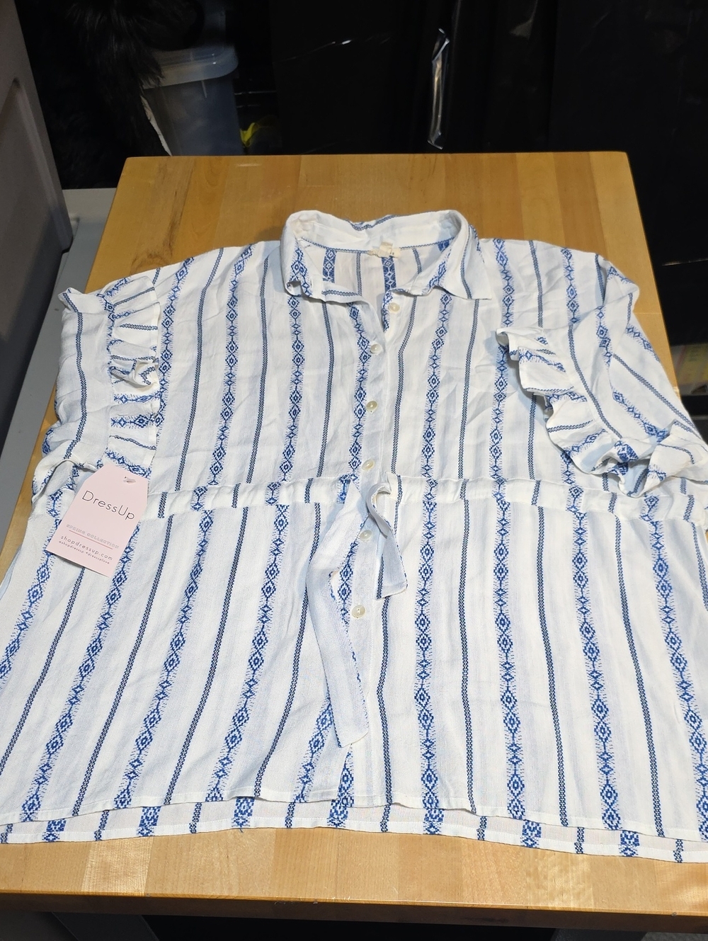 En Creme White Button-Down Top with Blue Stripe Embroidery